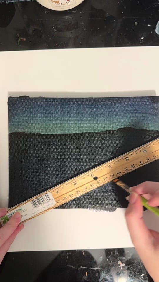 Post 7 by sydney 🎨 on TikTok (video)