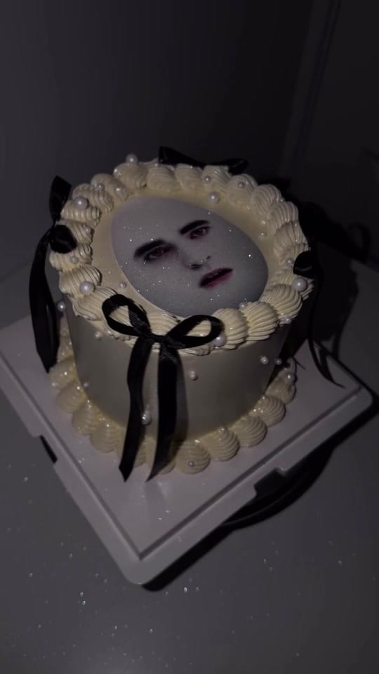 Post 1 by Chi Chi’s Bakehouse on TikTok (video)