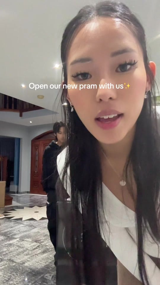 Post 4 by gloria on TikTok (video)