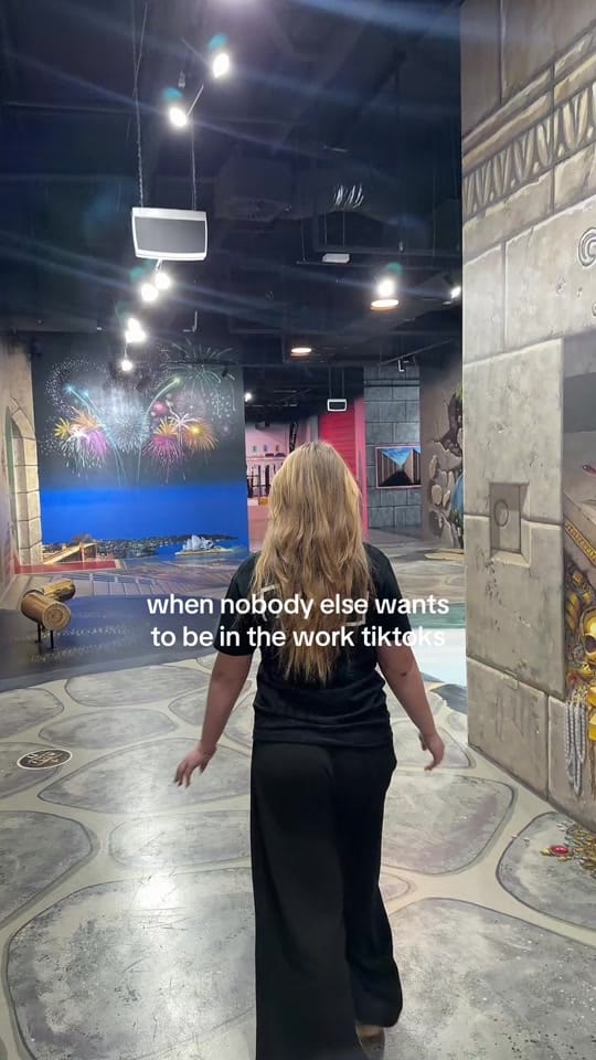 Post 1 by ArtVo_GoldCoast on TikTok (video)