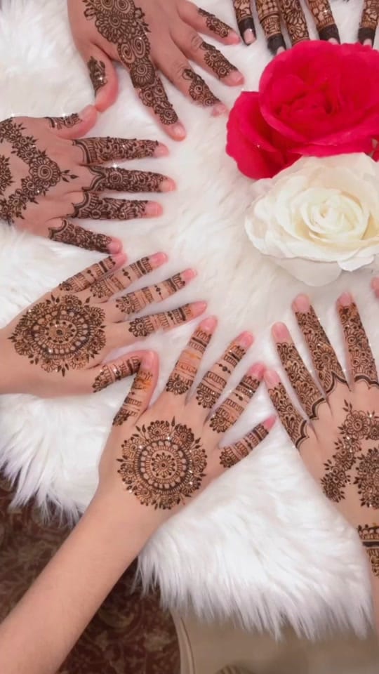 Post 4 by Henna By Imaan on TikTok (video)