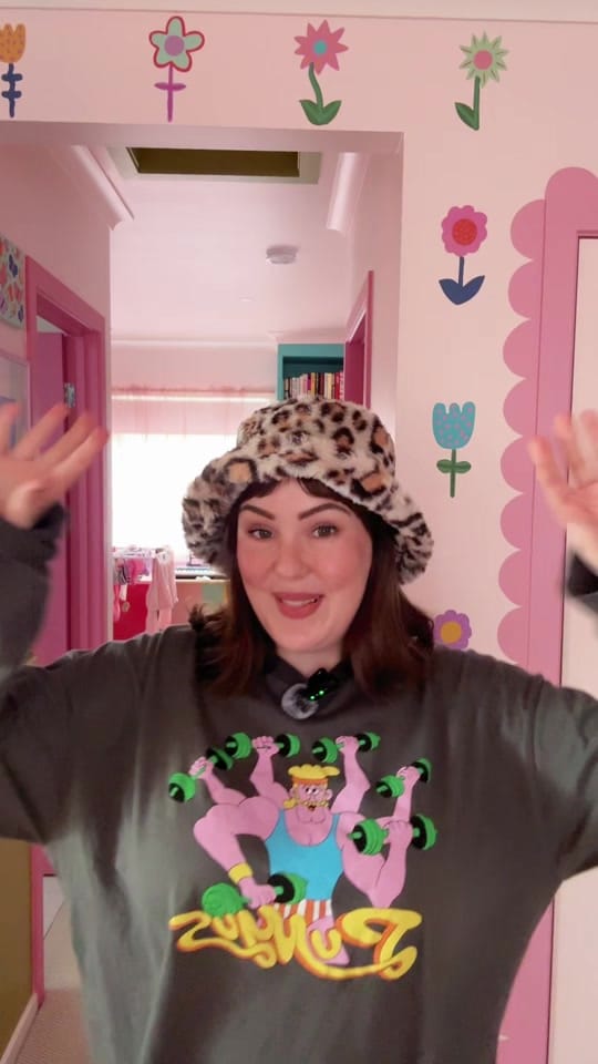 Post 3 by Cass Danson on TikTok (video)