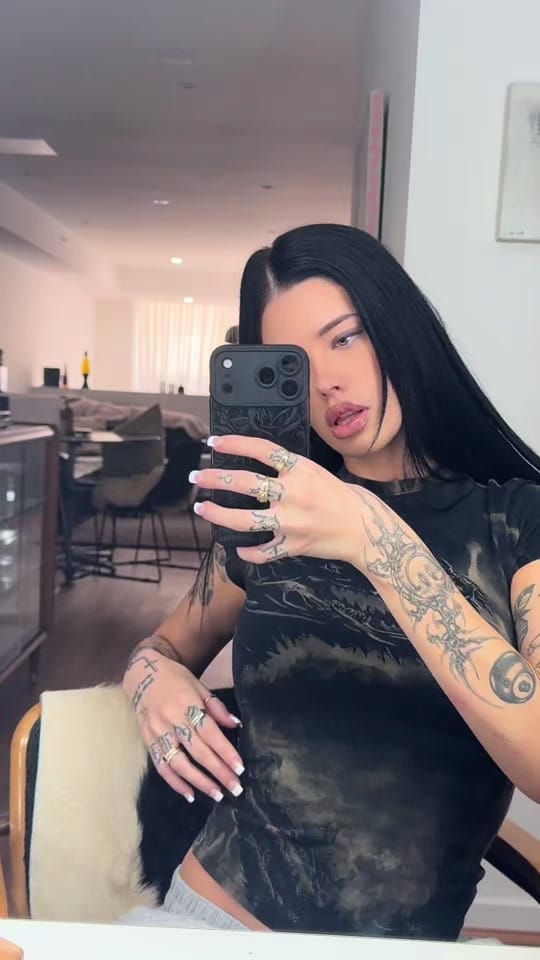 Post 4 by kingkydrawers on TikTok (video)