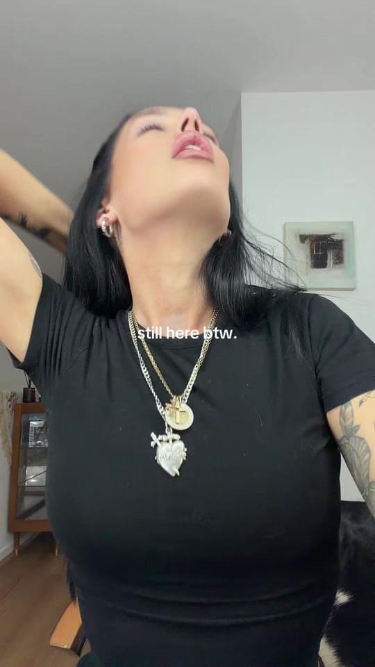 Post 10 by kingkydrawers on TikTok (video)