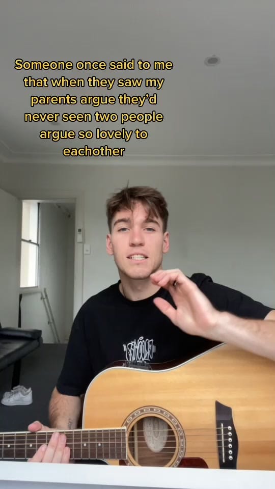 Post 10 by Luke Kelly on TikTok (video)