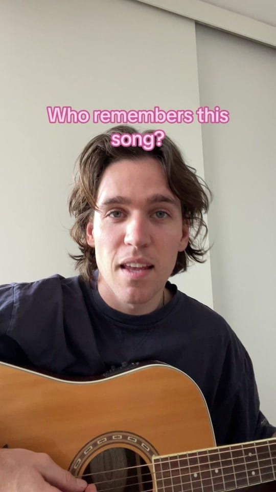 Post 8 by Luke Kelly on TikTok (video)