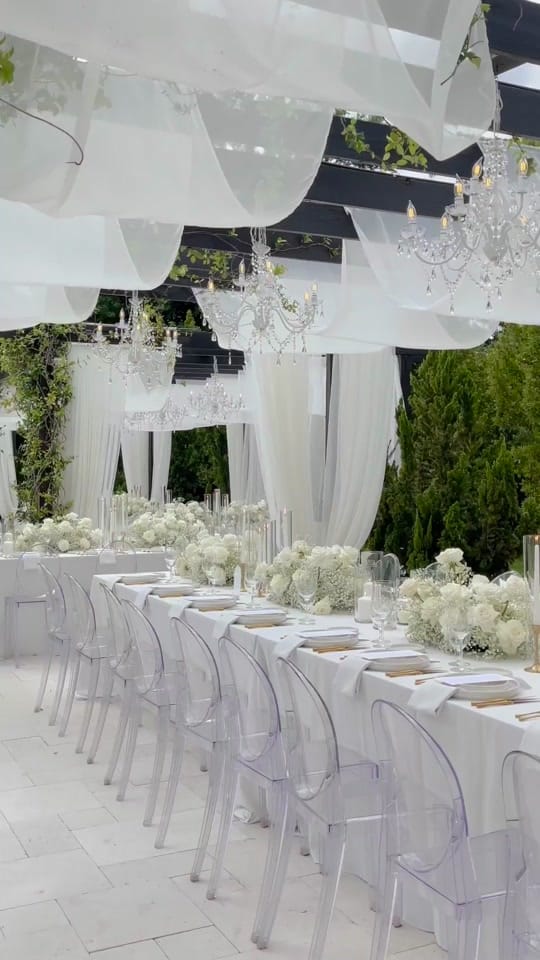 Post 10 by totheaisleweddings on TikTok (video)