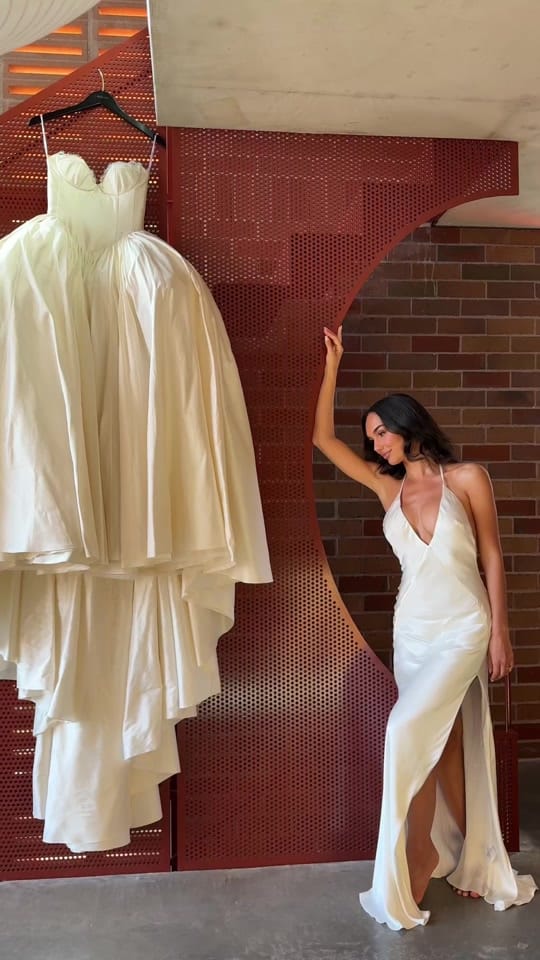 Post 7 by Salt Atelier Wedding on TikTok (video)