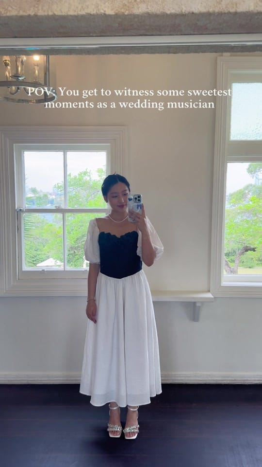 Post 3 by Evelyn Sydney Harpist on TikTok (video)