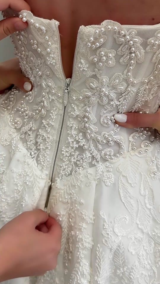 Post 9 by Blanche Bridal on TikTok (video)