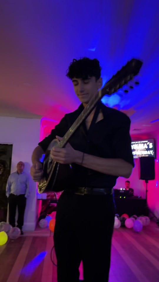 Post 10 by Sam Kalamaras on TikTok (video)