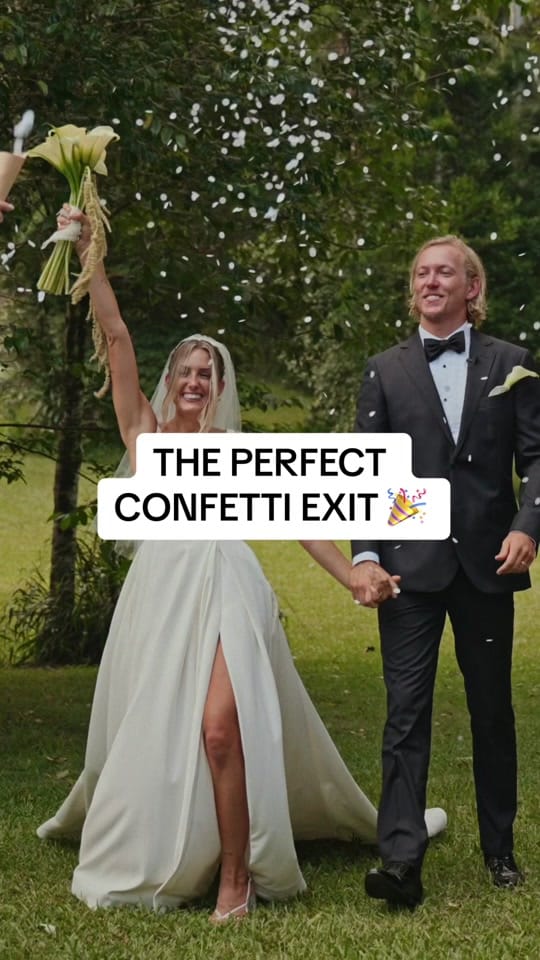Post 7 by hollandstudioweddings on TikTok (video)