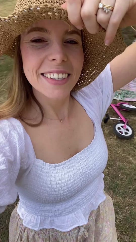 Post 10 by Steff | olivemaethelabel on TikTok (video)