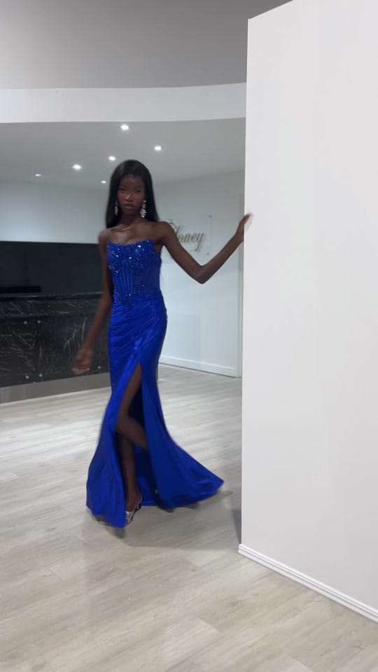Post 7 by One Honey Prom Formal Dresses on TikTok (video)
