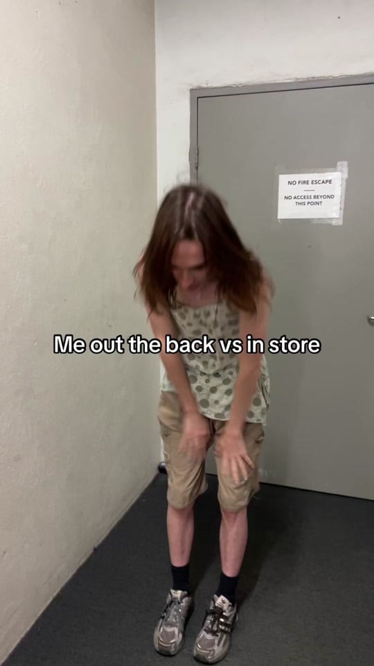 Post 1 by RetroStar 🚀 on TikTok (video)