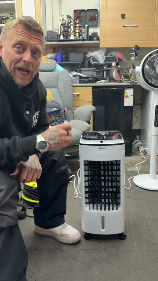Post 7 by Custom Body Repair on TikTok (video)