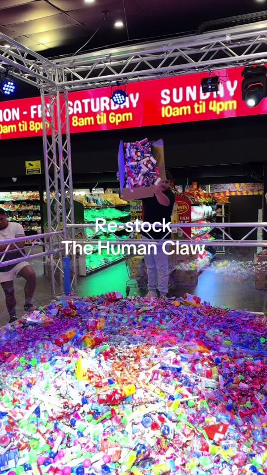 Post 10 by Tom’s Confectionery on TikTok (video)