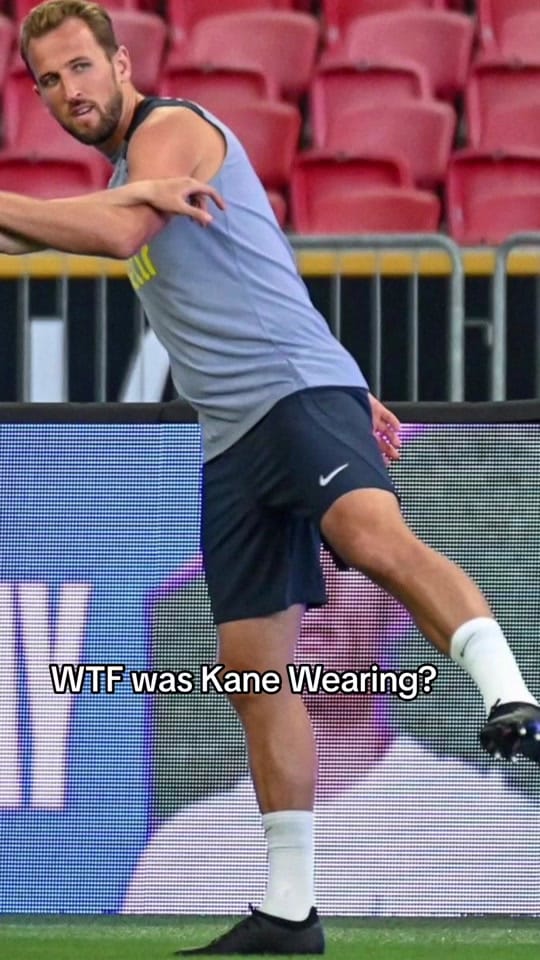 Post 6 by FootyBootsAU on TikTok (video)