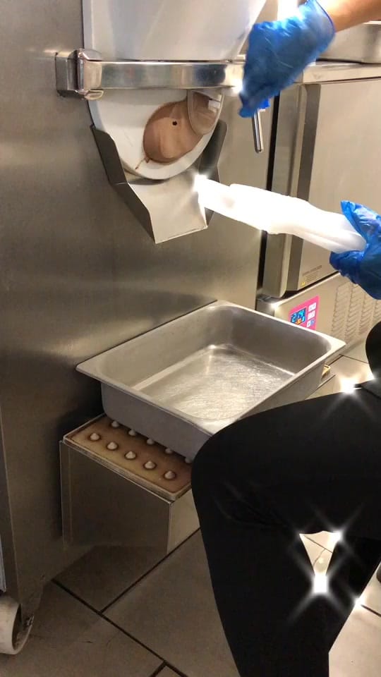 Post 9 by gelatissimogelato on TikTok (video)