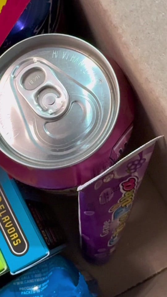 Post 4 by I Luv Lollies on TikTok (video)