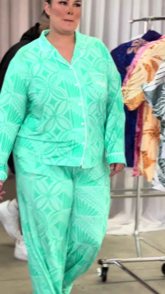 Post 5 by houseofaulelei on TikTok (video)