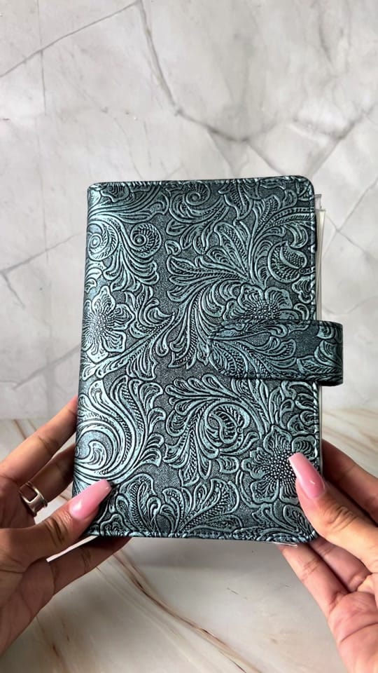 Post 2 by The Aesthetic Cove 🕊️ on TikTok (video)