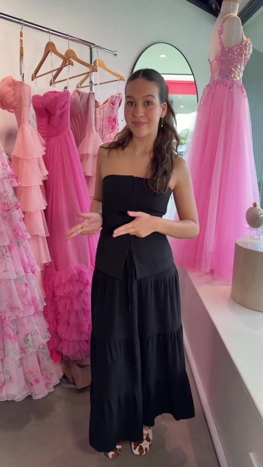 Post 4 by GossipGowns® on TikTok (video)