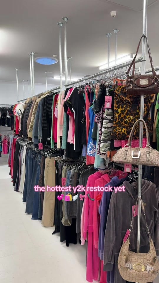Post 6 by Market755 | Vintage Store on TikTok (video)