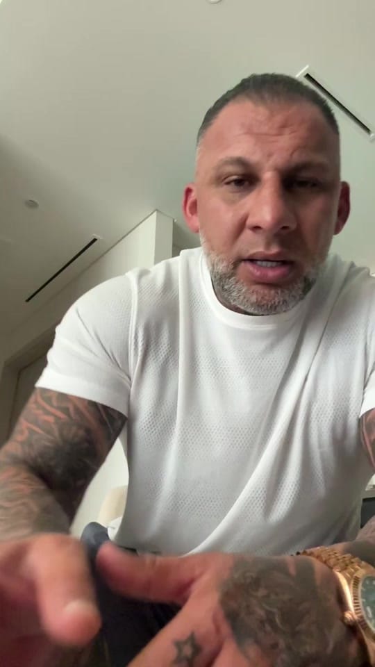 Post 10 by OZI4X4 AUSTRALIA on TikTok (video)