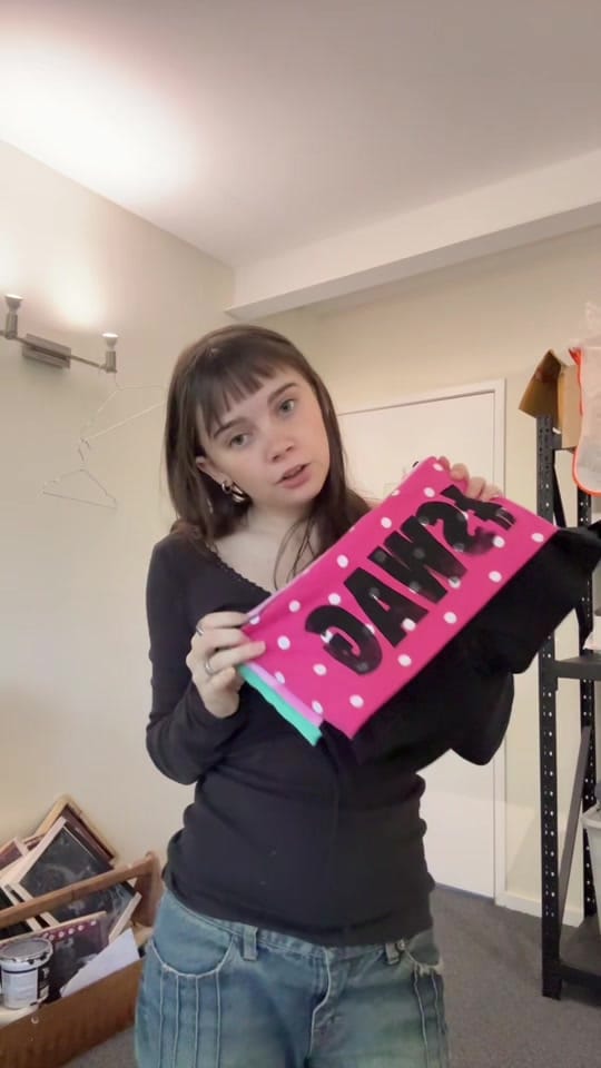 Post 4 by poppishoppi on TikTok (video)
