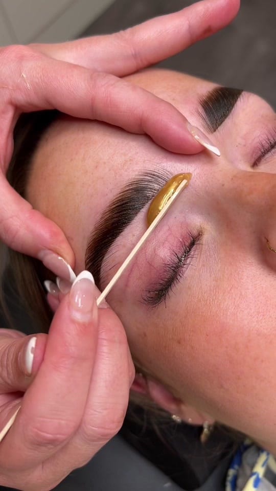 Post 7 by elyshiajonesbrowstudio on TikTok (video)