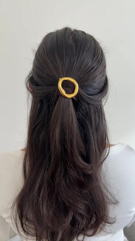 Post 3 by thesilvercollective on TikTok (video)