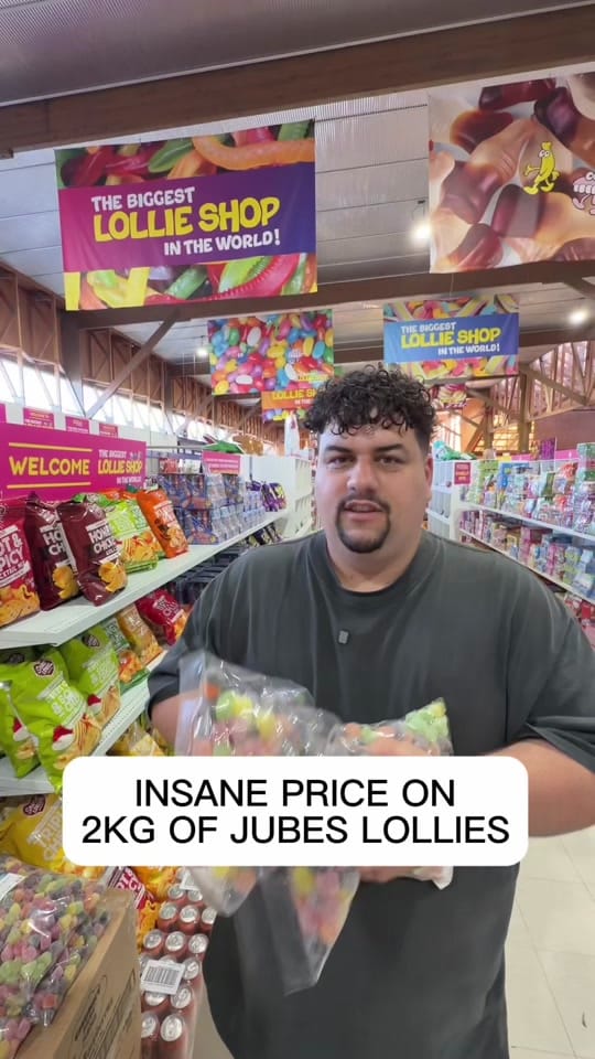 Post 7 by The Biggest Lollie Shop on TikTok (video)