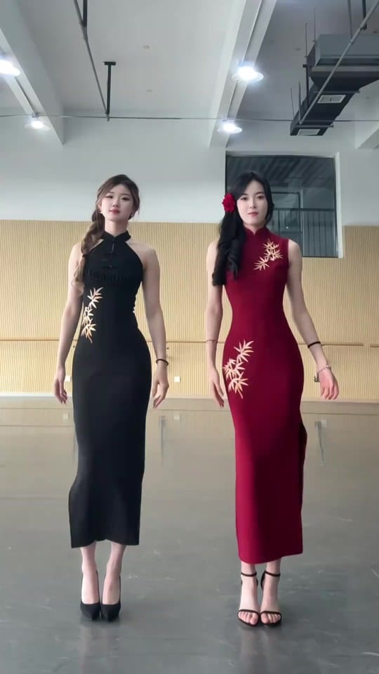 Post 2 by hangraceofficial on TikTok (video)