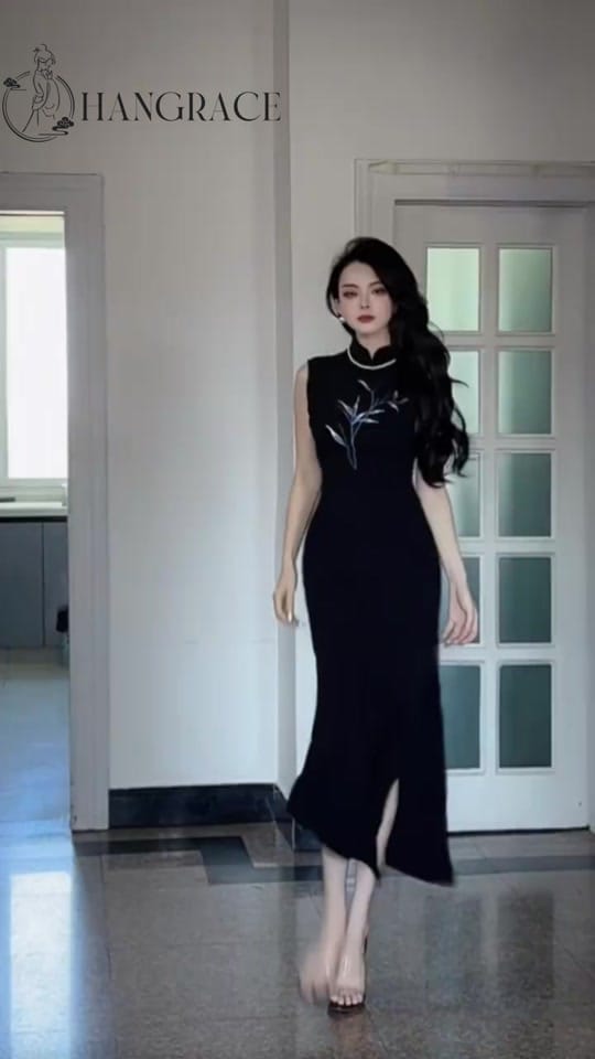 Post 5 by hangraceofficial on TikTok (video)