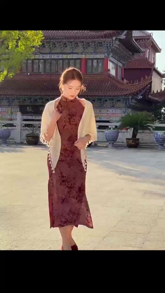 Post 10 by hangraceofficial on TikTok (video)