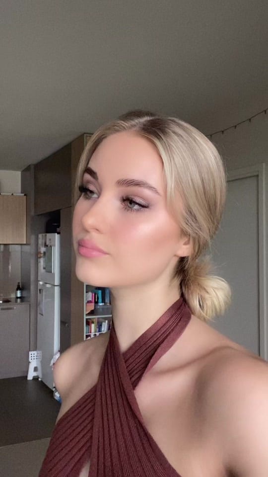 Post 5 by Rylee Mackintosh on TikTok (video)