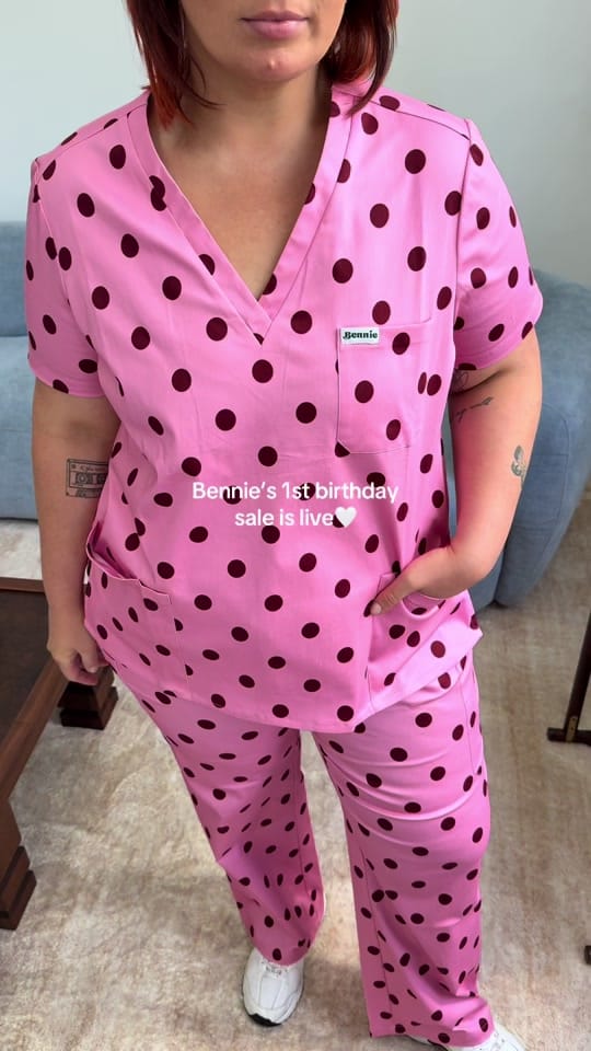Post 2 by Bennie Scrubs on TikTok (video)
