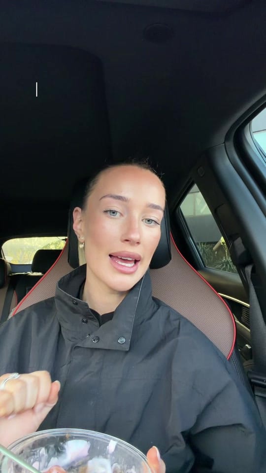Post 10 by El on TikTok (video)