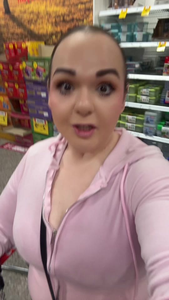 Post 5 by Stefania Rose 🌹 on TikTok (video)
