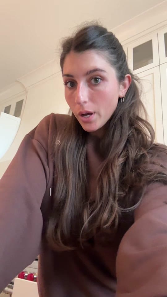 Post 6 by Sydney Stokes on TikTok (video)