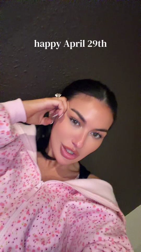 Post 5 by sculpted by sydney on TikTok (video)