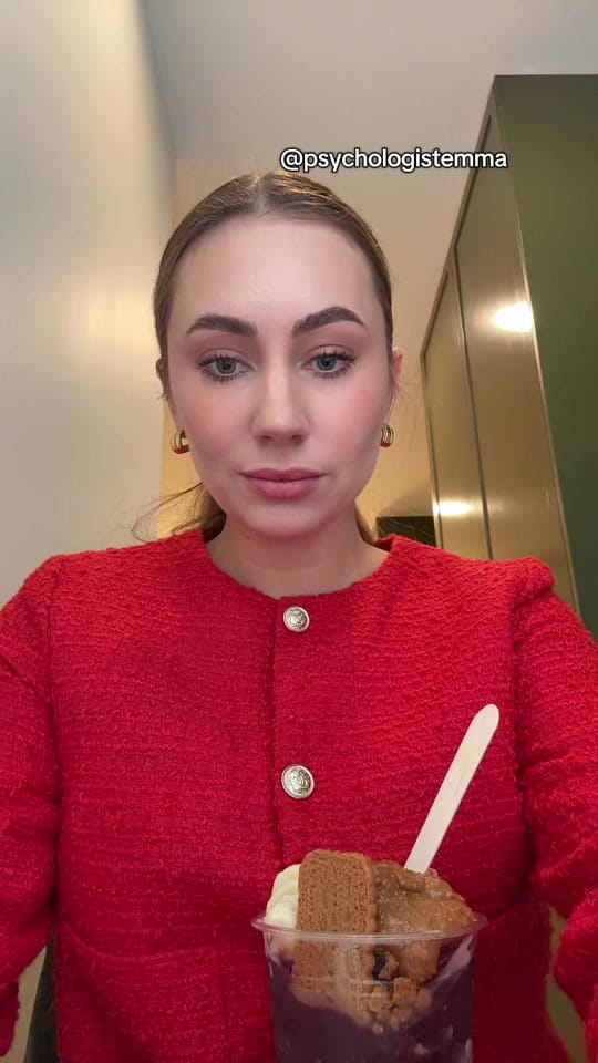 Post 7 by Psychologist Emma on TikTok (video)