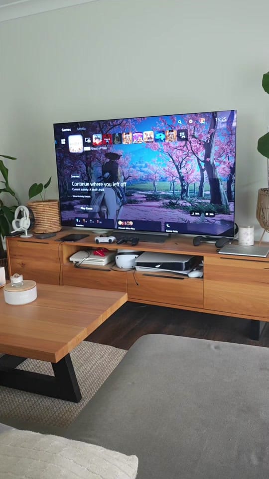 Post 10 by thescarlettegamer on TikTok (video)
