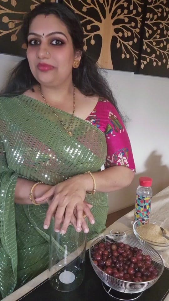 Post 8 by Angela John on TikTok (video)