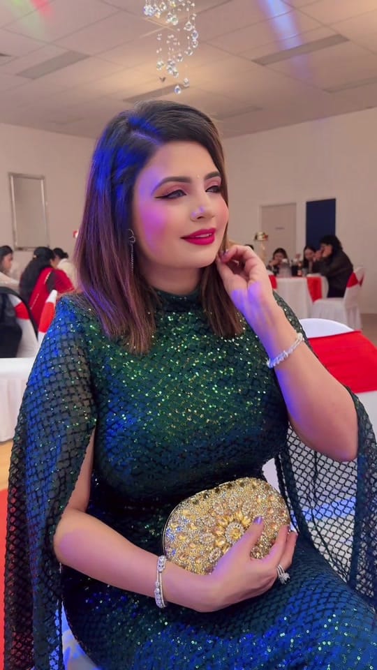 Post 4 by sarikasharma6 on TikTok (video)