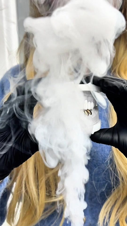 Post 4 by Vogue Dental Studios on TikTok (video)