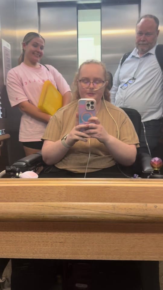 Post 8 by Emelia on TikTok (video)