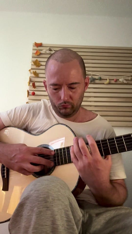 Post 8 by Alan Gogoll on TikTok (video)