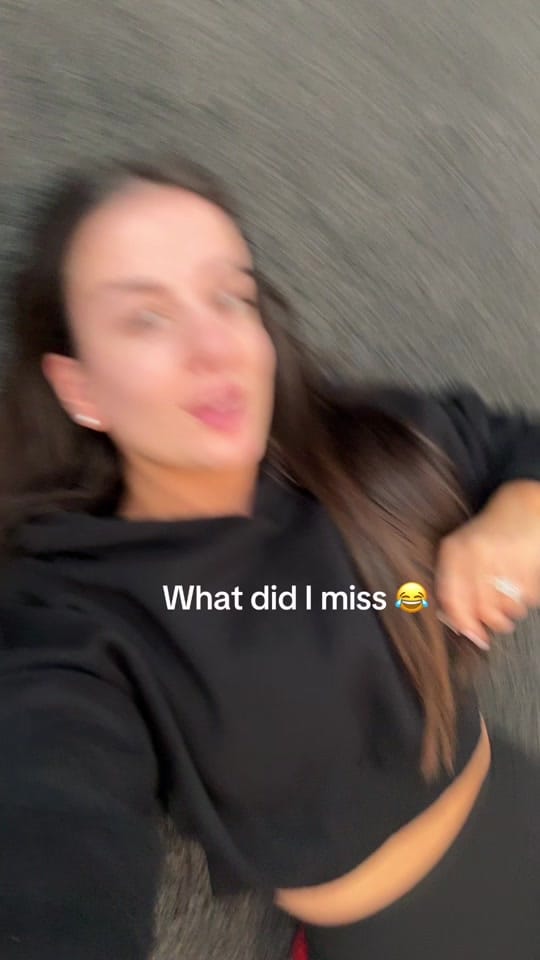 Post 6 by Claudia Allegro on TikTok (video)